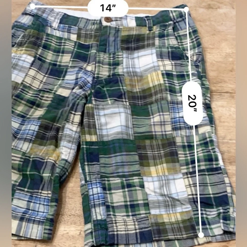 Old Navy Boy’s Size 16 Madras Plaid Cotton Bermuda‎ Shorts